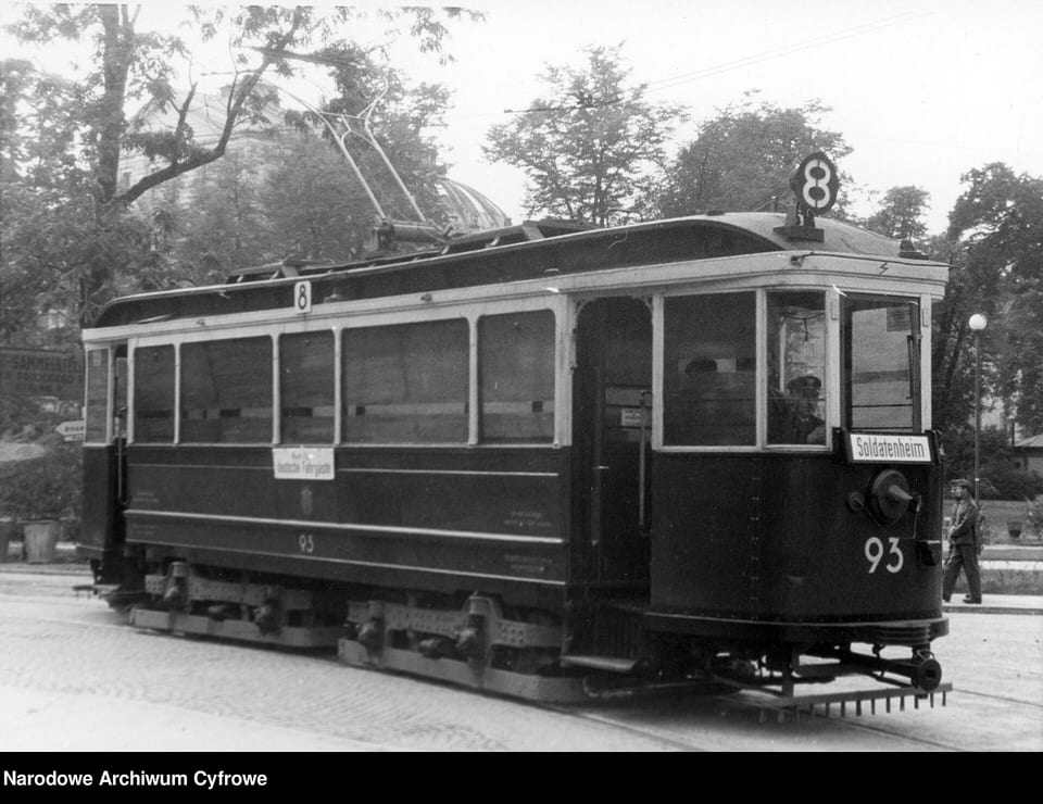 Wagon SN3 nr 93 na linii 8 w okupowanym Krakowie, 1941