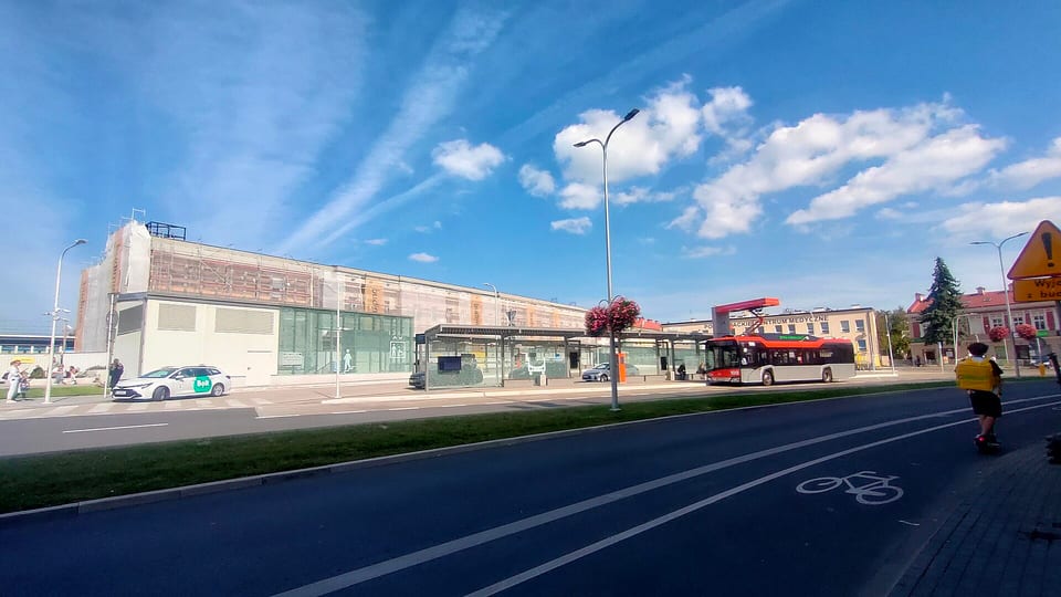 Elektryczny Solaris przy Rzeszowskim Centrum Komunikacyjnym