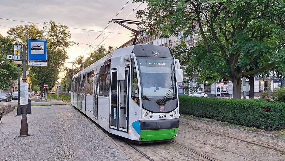 Moderus Beta na placu Grunwaldzkim, 2024