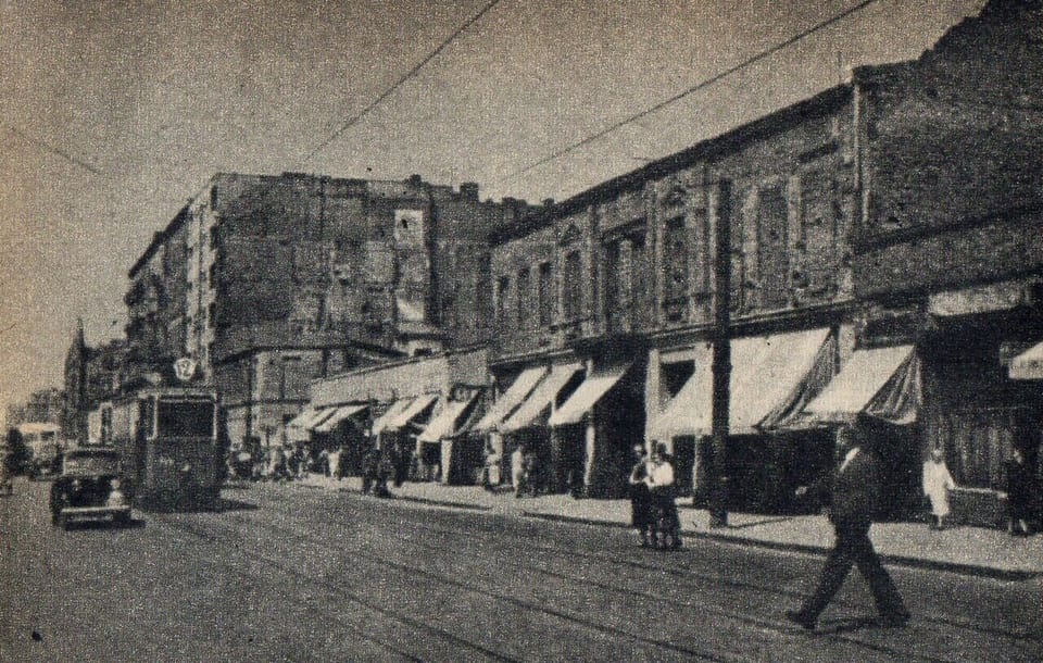 Ulica Marszałkowska z tramwajem linii 12, 1949